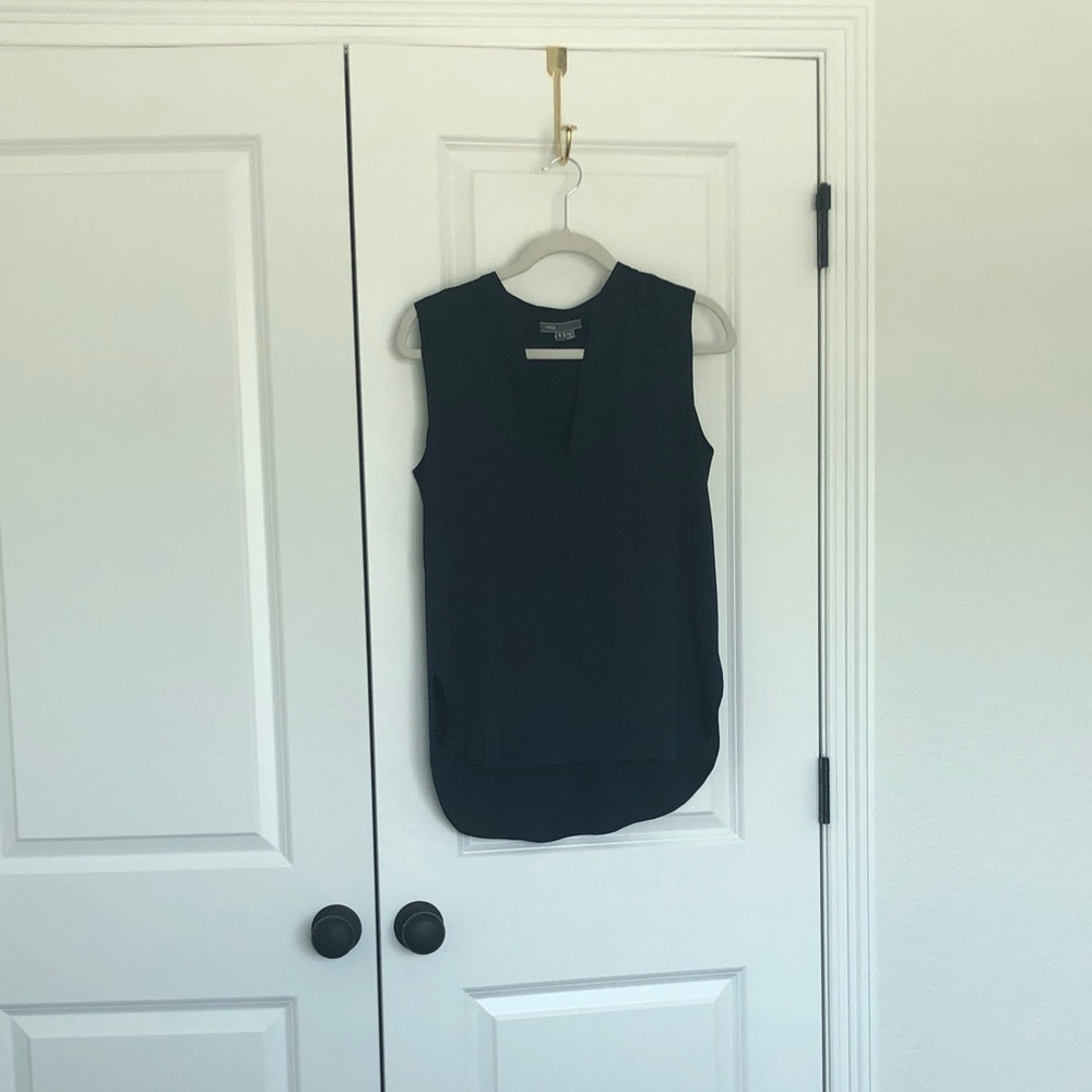 Vince Black Sleeveless Blouse